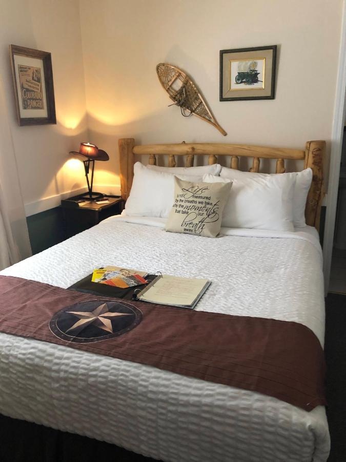 The Bent Elbow Hotel Silverton Ngoại thất bức ảnh